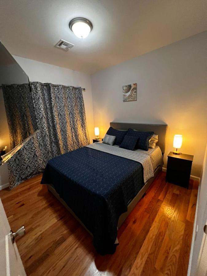 Springview Homes 12Mins From Ewr & 3 Mins From University Hospital 纽瓦克 外观 照片