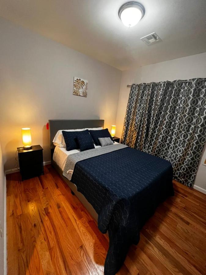 Springview Homes 12Mins From Ewr & 3 Mins From University Hospital 纽瓦克 外观 照片